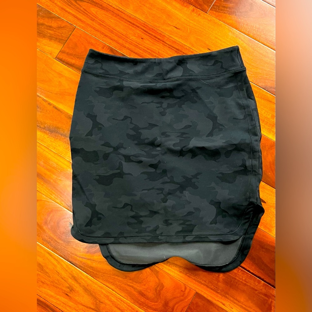 Lulu camo city skirt